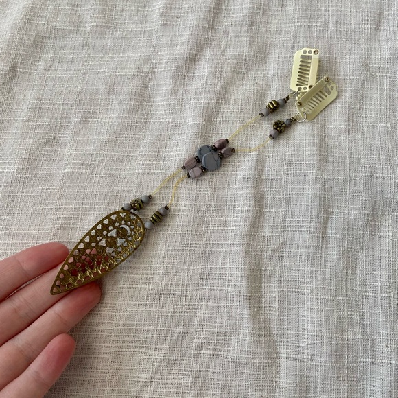 Hair Piece - Picture 3 of 4